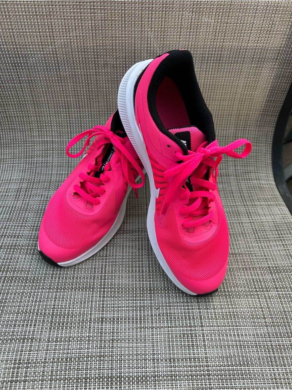 Nike downshifter running shoes youth, pink size Y7 CJ2066-601